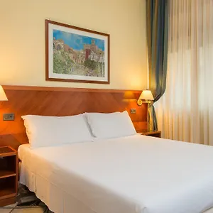 Otel Giotto